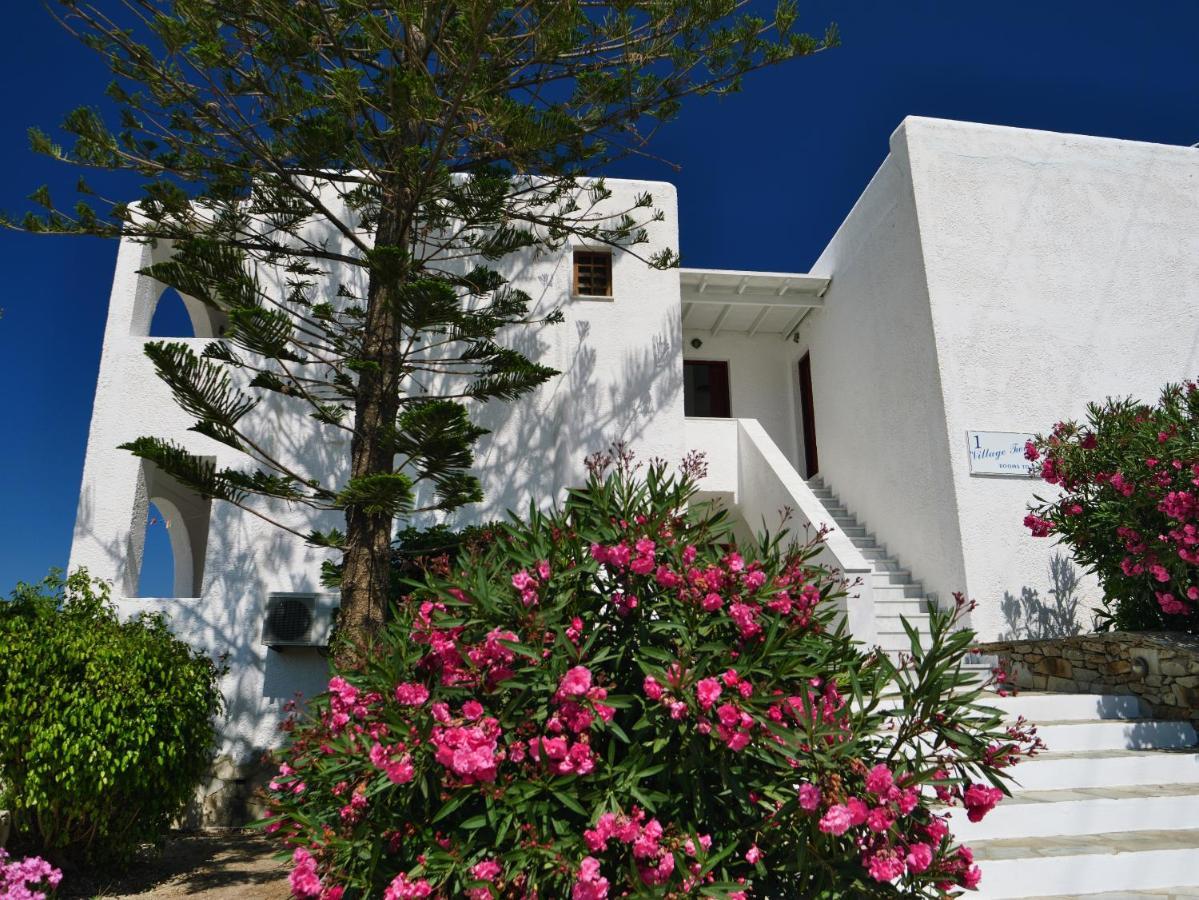Village Twins Chora