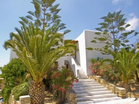 Village Twins 3* Chora